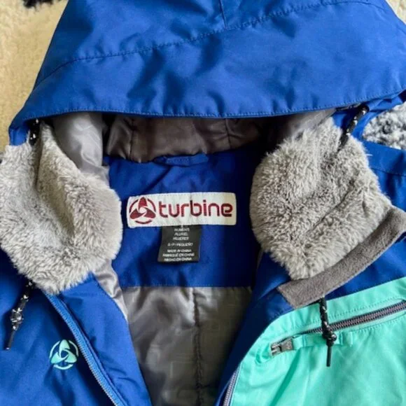 Turbine Snowboard Women's Jacket - Picture 4 of 6